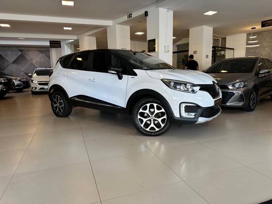 RENAULT CAPTUR 1.6 16V SCE FLEX BOSE X-TRONIC